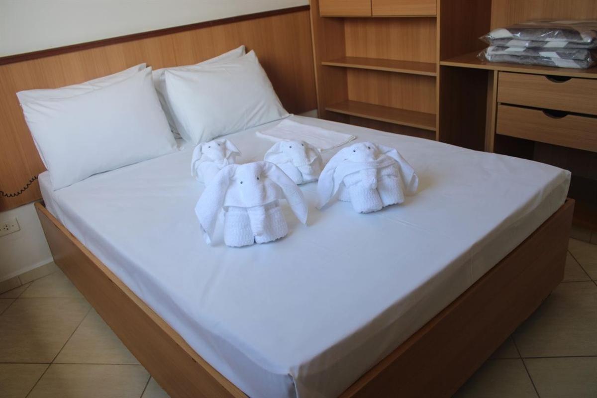 Hotel Satelite - Itanhaém Zewnętrze zdjęcie